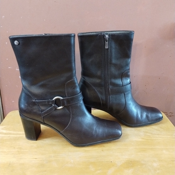 Tommy Hilfiger Shoes - Tommy Hilfiger Miranda women's heeled zip up boots size 8M